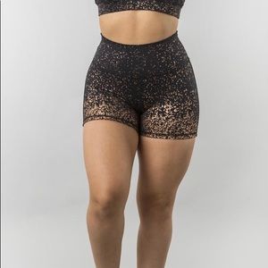 Buffbunny Rose Black/Gold Ombré Shorts